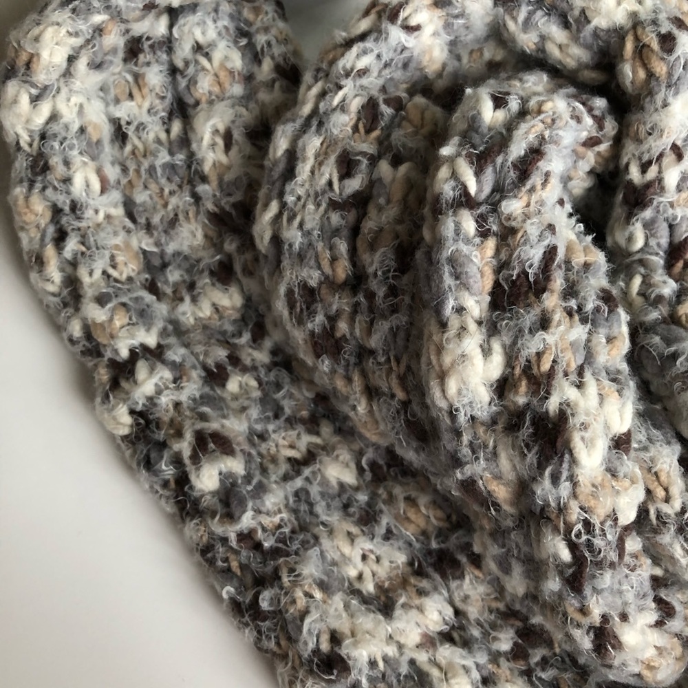 Knit Scarf - Picture 2 of 3
